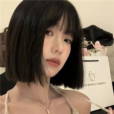 另一种存在 海报
